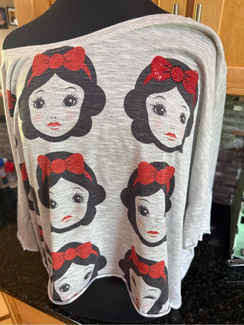 Disney World Gift Shop Gray Oversized/ Slip Shoulder Snow White Shirt